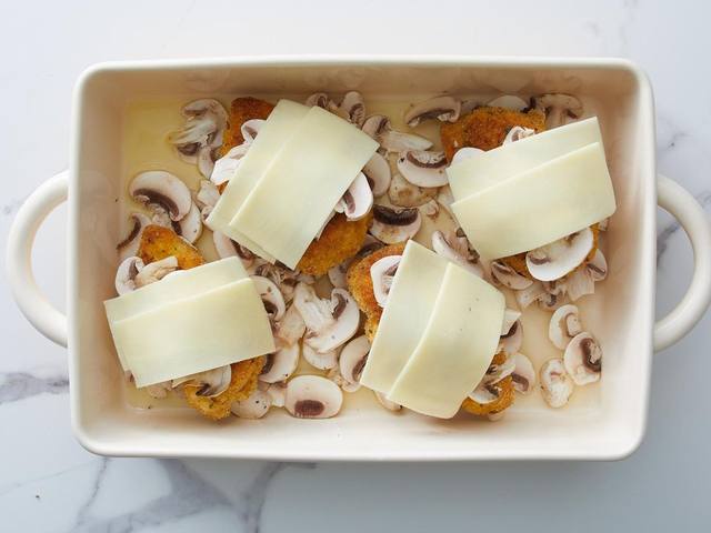 Chicken with Mushrooms step 4